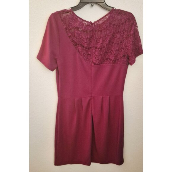Barneys New York Purple Lace Insert Knee Length Sheath Dress Size 8 EUC - Picture 3 of 9